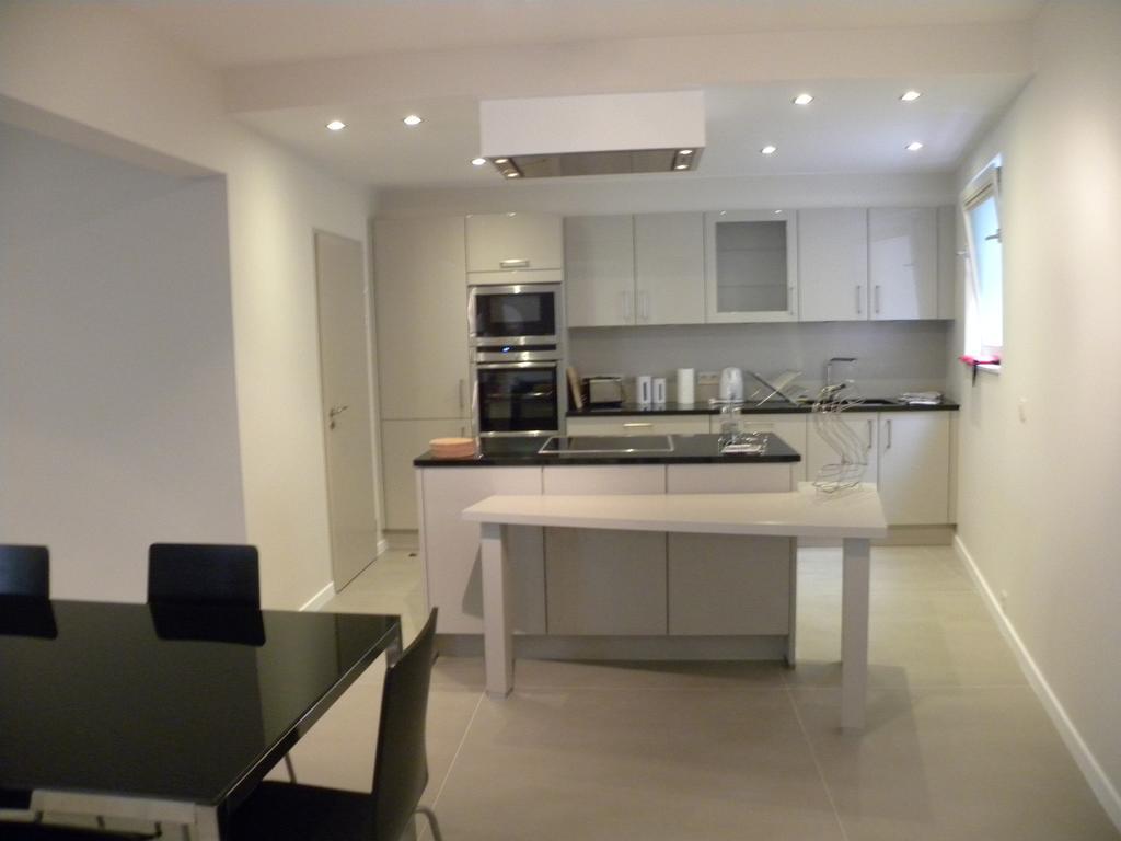 City Center Apartments Brasseurs Bruksela Pokój zdjęcie